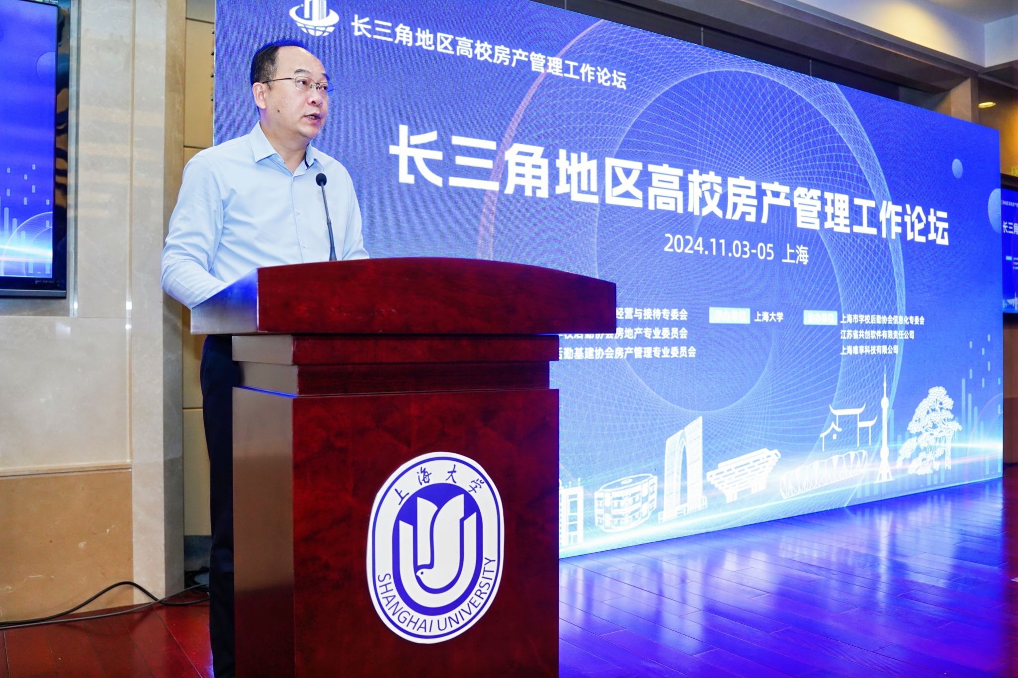 11.4周建军.jpg 11.4周建军.jpg